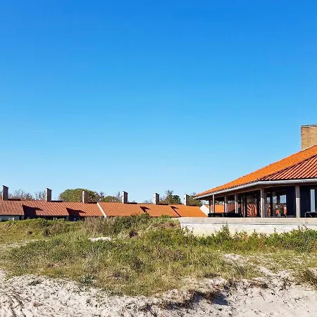 Holiday Lxxi Tatil Evi *